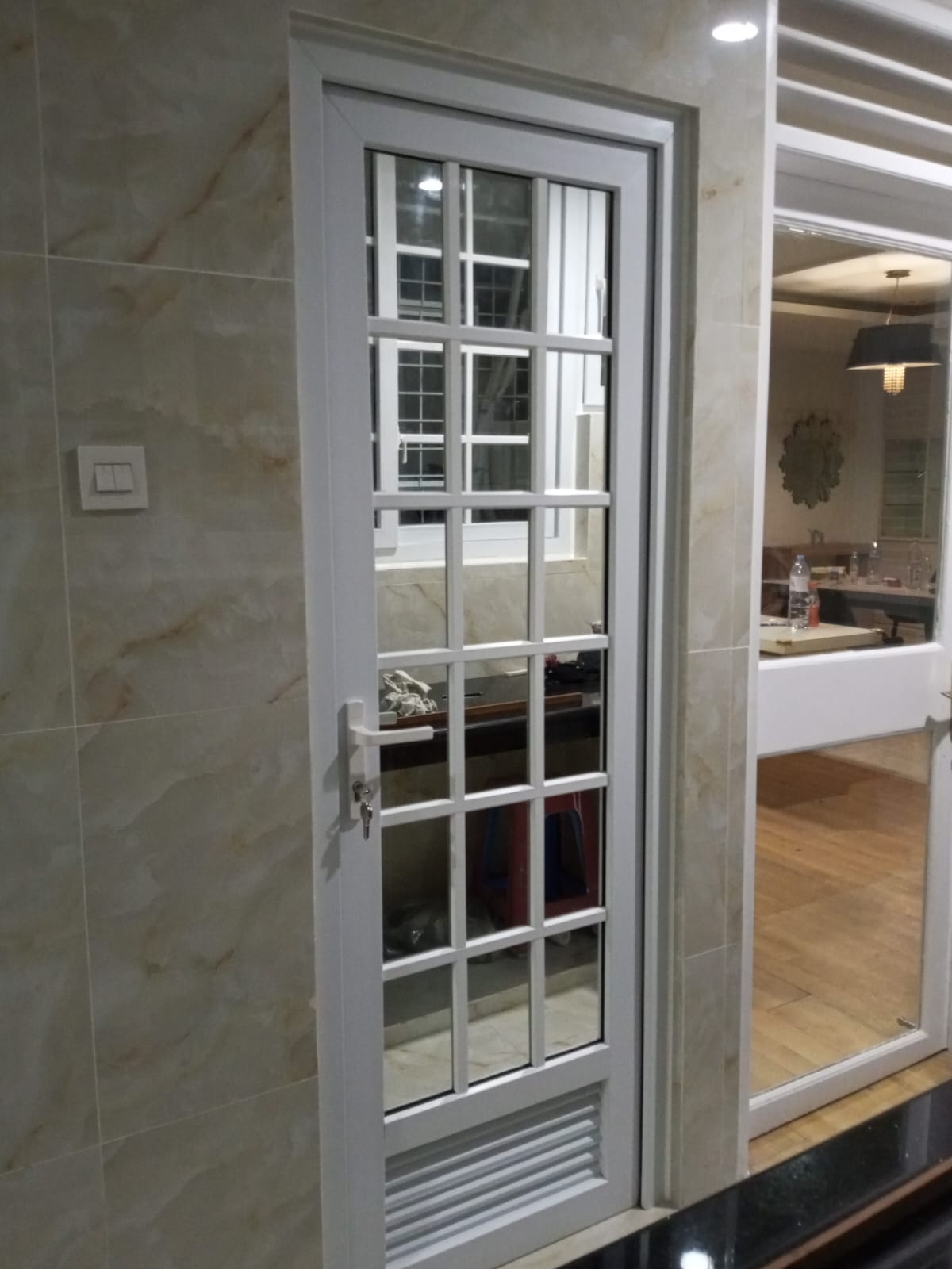 Pemasangan Kusen UPVC